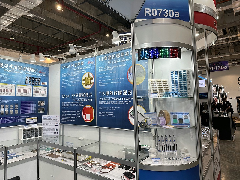 dba6ea52-cea8-475e-854b-7dacd95db0b0